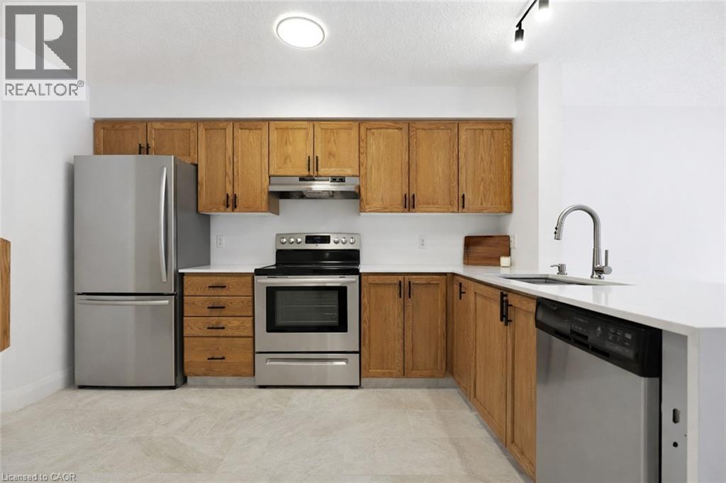 50 Dahlia Street, Kitchener, Ontario  N2E 4B1 - Photo 10 - 40799579