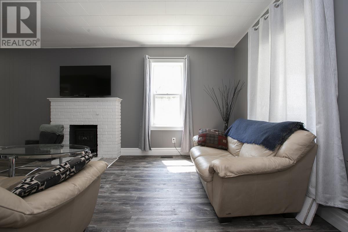 394 Charles St, Sault Ste. Marie, Ontario P6C 3L3 - Photo 15 - SM253235