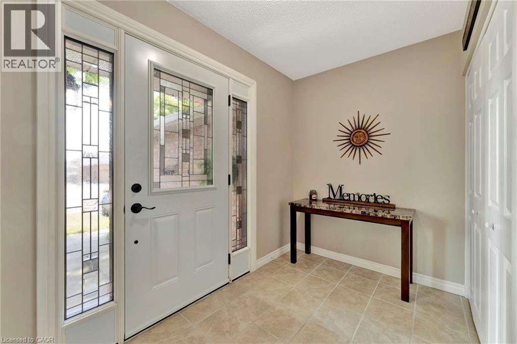 375 Elliott Street, Cambridge, Ontario  N1R 2L6 - Photo 2 - 40755892