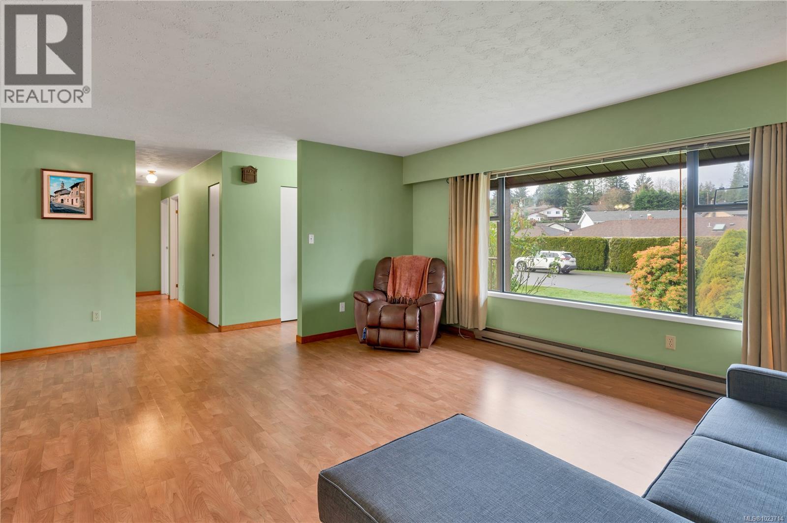 1779 Juniper Dr, Campbell River, British Columbia  V9W 6W8 - Photo 3 - 1023714