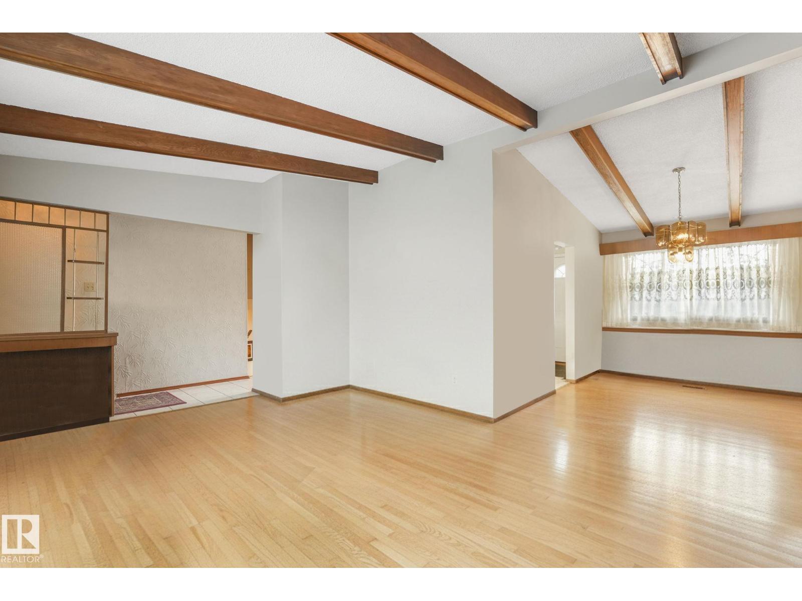 16611 90 Av Nw, Edmonton, Alberta  T5R 4W9 - Photo 7 - E4470517