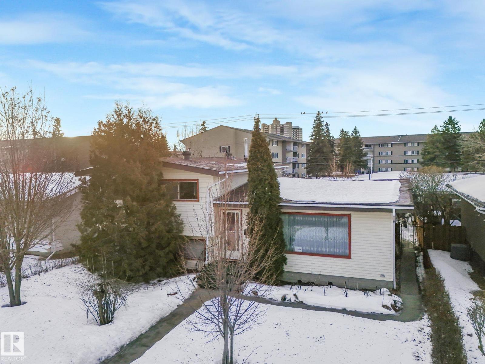 16611 90 Av Nw, Edmonton, Alberta  T5R 4W9 - Photo 37 - E4470517