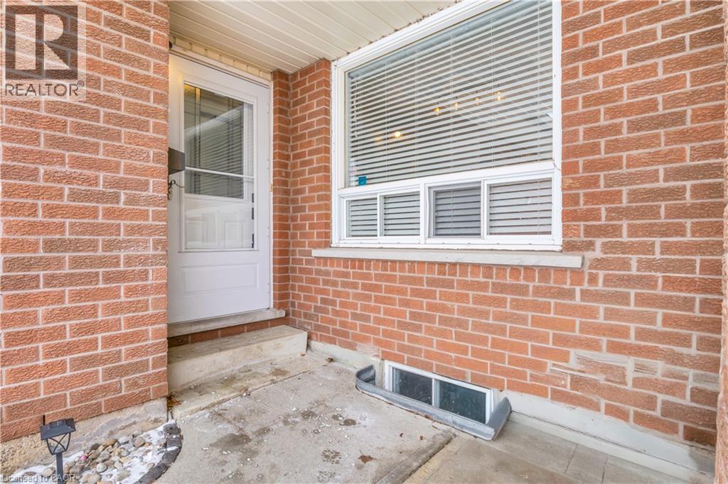 540 Mildred Street, Cambridge, Ontario  N3H 3Y3 - Photo 5 - 40799764