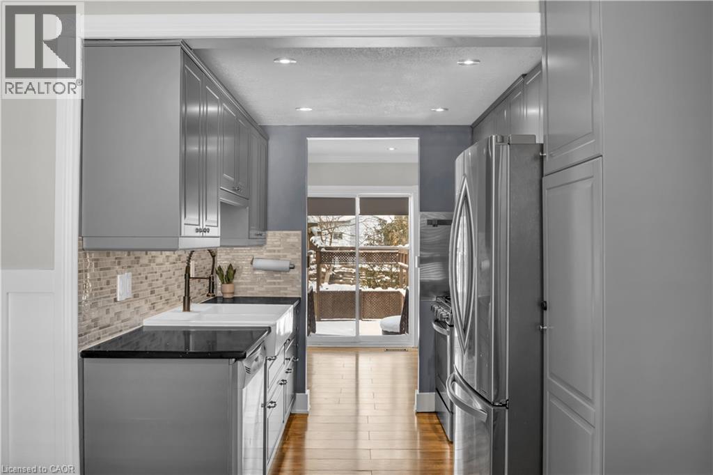 540 Mildred Street, Cambridge, Ontario  N3H 3Y3 - Photo 11 - 40799764