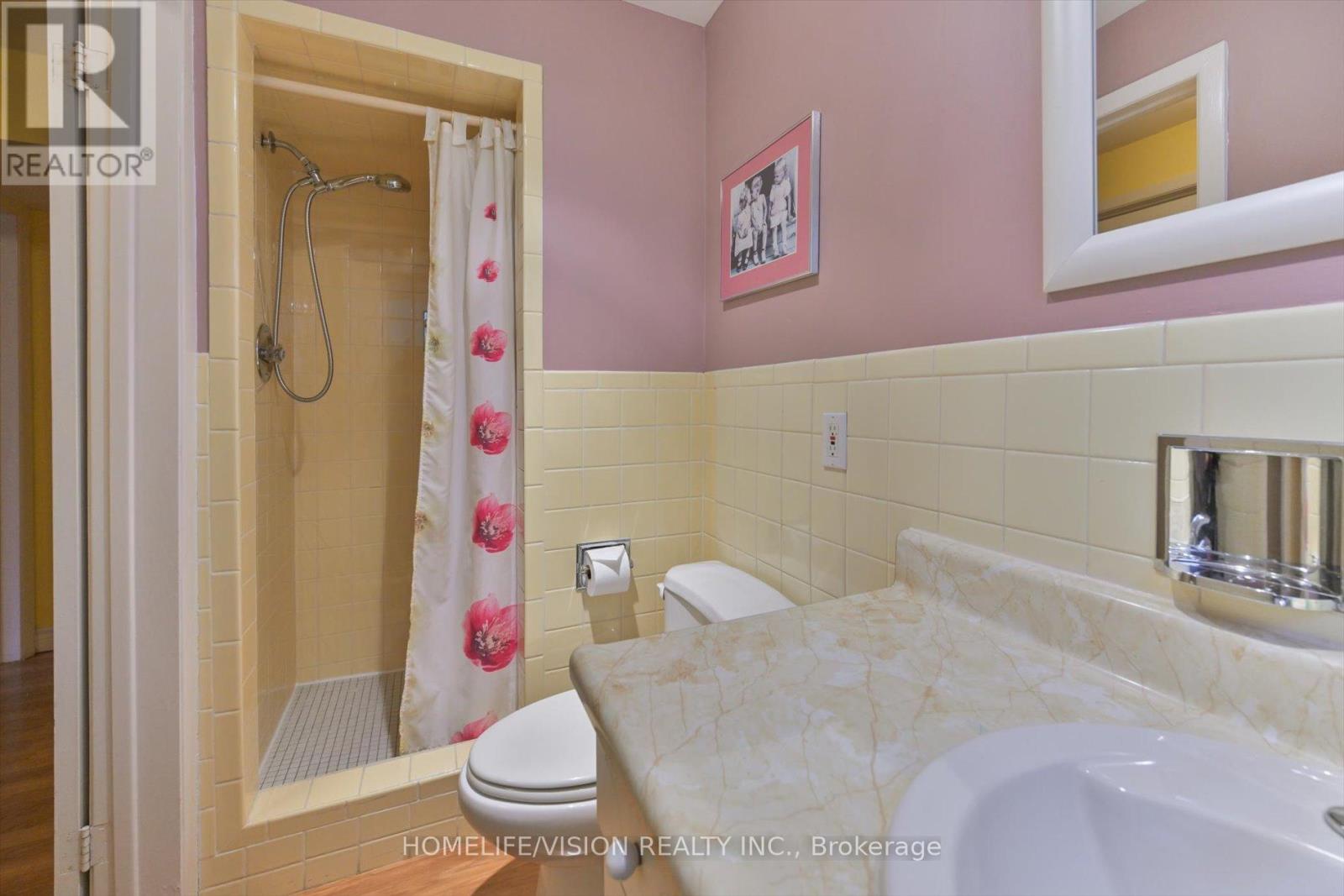 55 Banstock Drive, Toronto, Ontario  M2K 2H7 - Photo 33 - C12685922