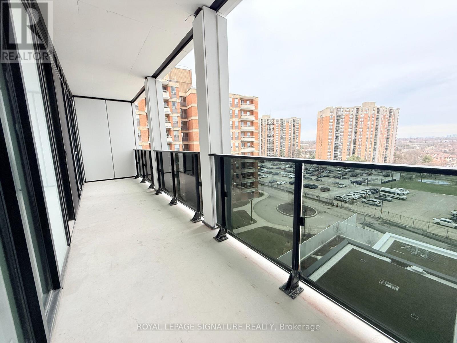 613 - 1 Fairview Road E, Mississauga, Ontario  L5A 4C6 - Photo 14 - W12695604