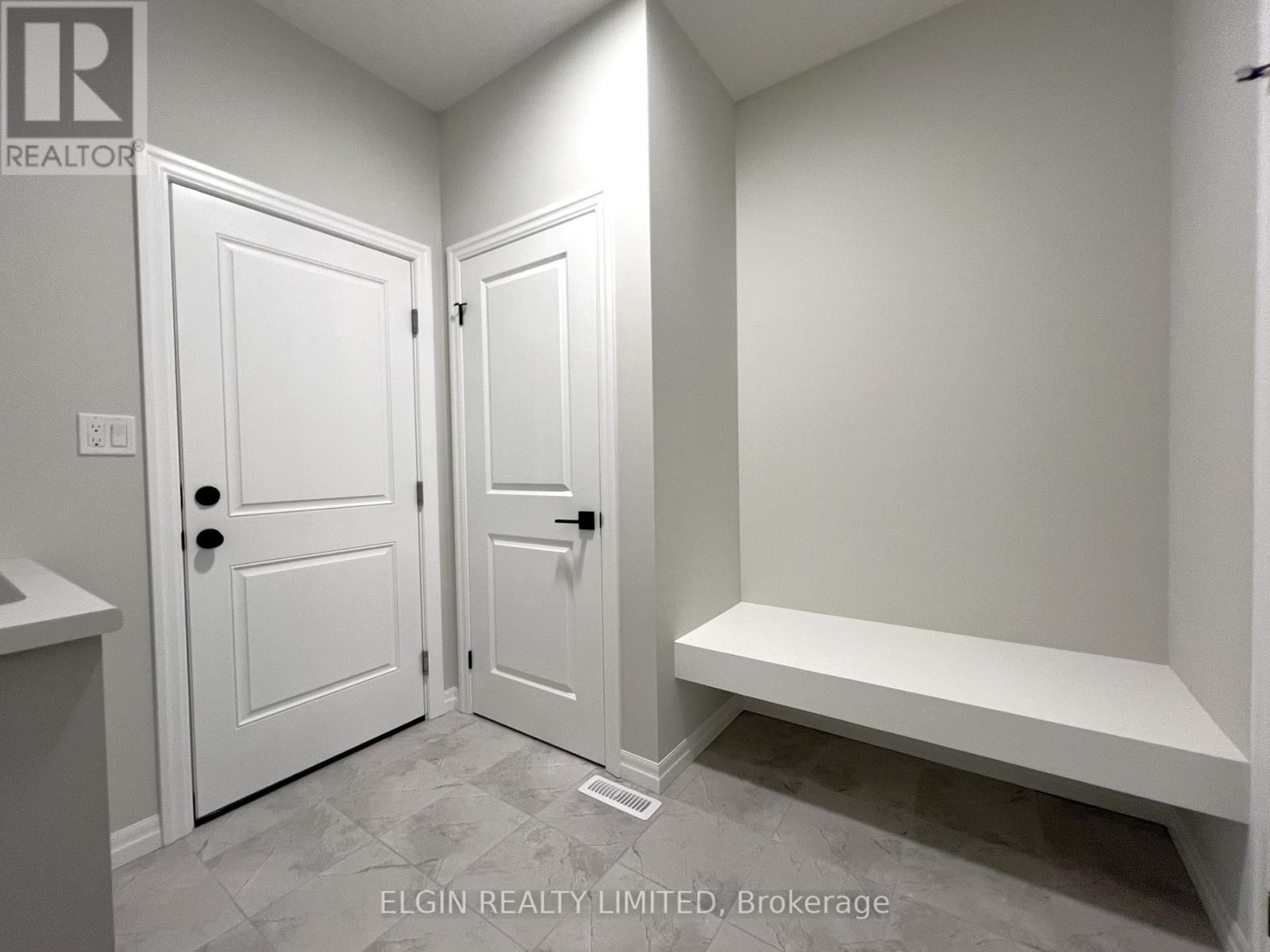 47 Lark Street, Tillsonburg, Ontario  N4G 0K8 - Photo 20 - X12714206