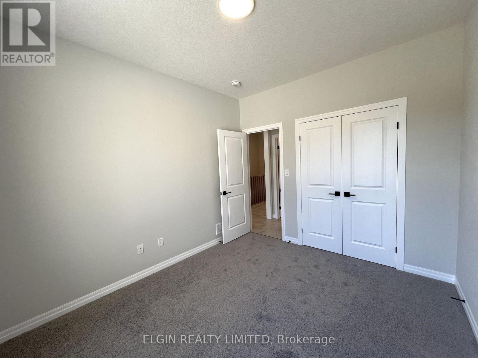 47 Lark Street, Tillsonburg, Ontario  N4G 0K8 - Photo 6 - X12714206