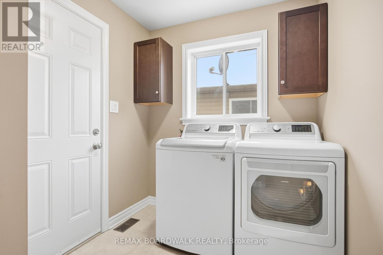 27 Comba Drive, Carleton Place, Ontario  K7C 4V2 - Photo 15 - X12669358