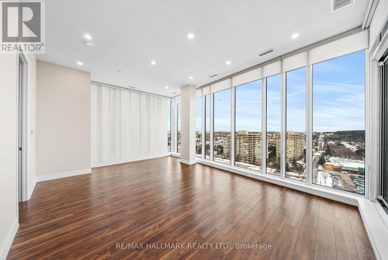 Ph6 - 9600 Yonge Street, Richmond Hill, Ontario  L4C 0X3 - Photo 18 - N12712834