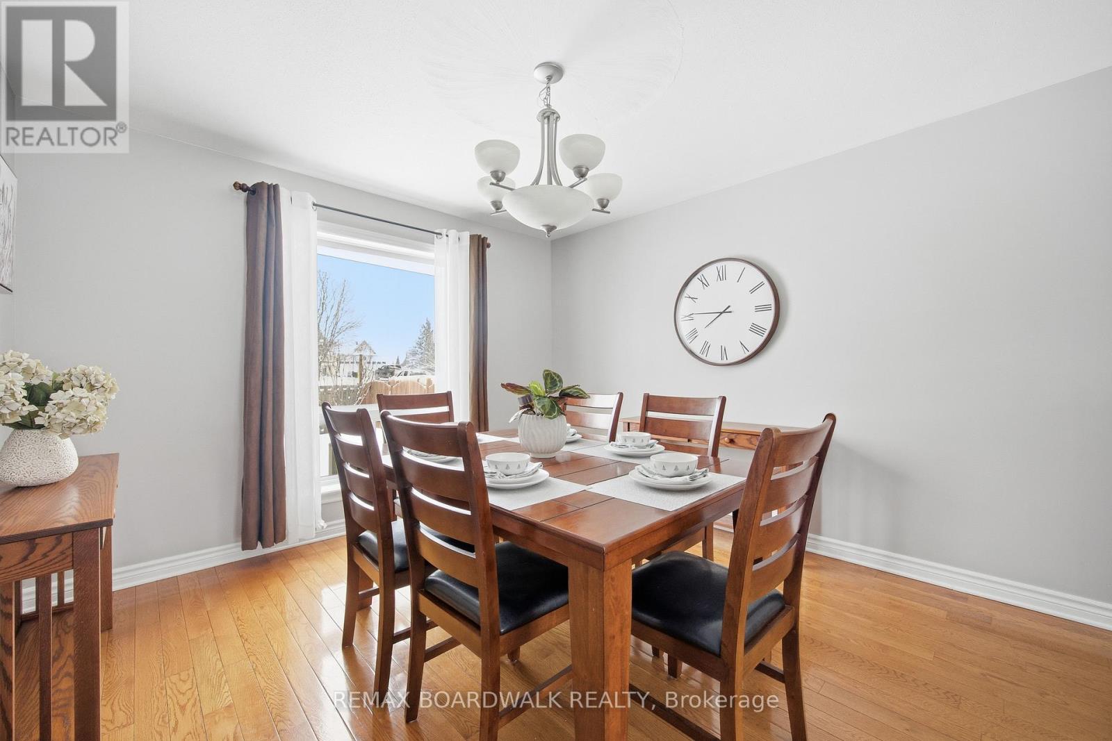 27 Comba Drive, Carleton Place, Ontario  K7C 4V2 - Photo 5 - X12669358