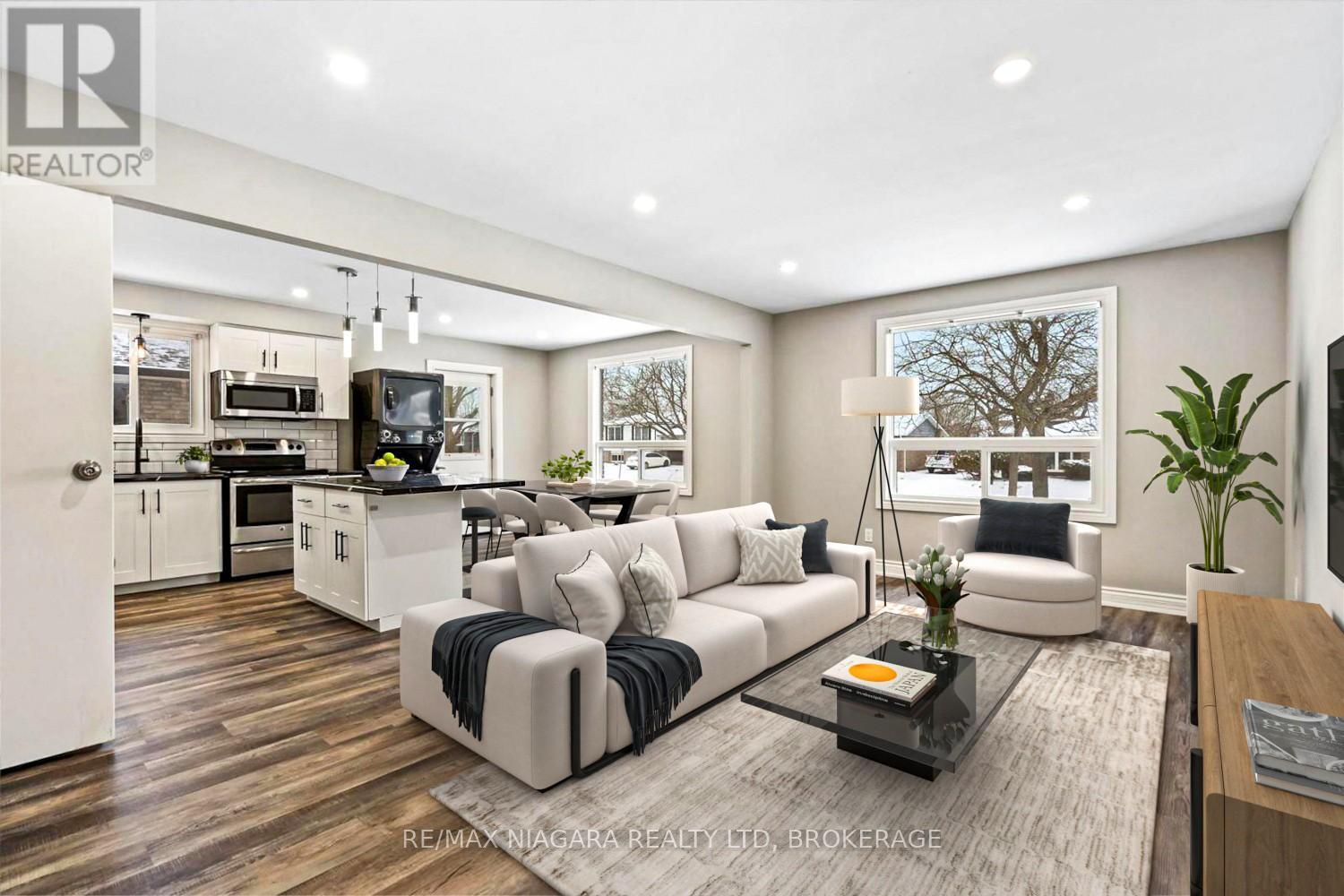 26 Colonial Street, Welland, Ontario  L3C 5W5 - Photo 5 - X12668688