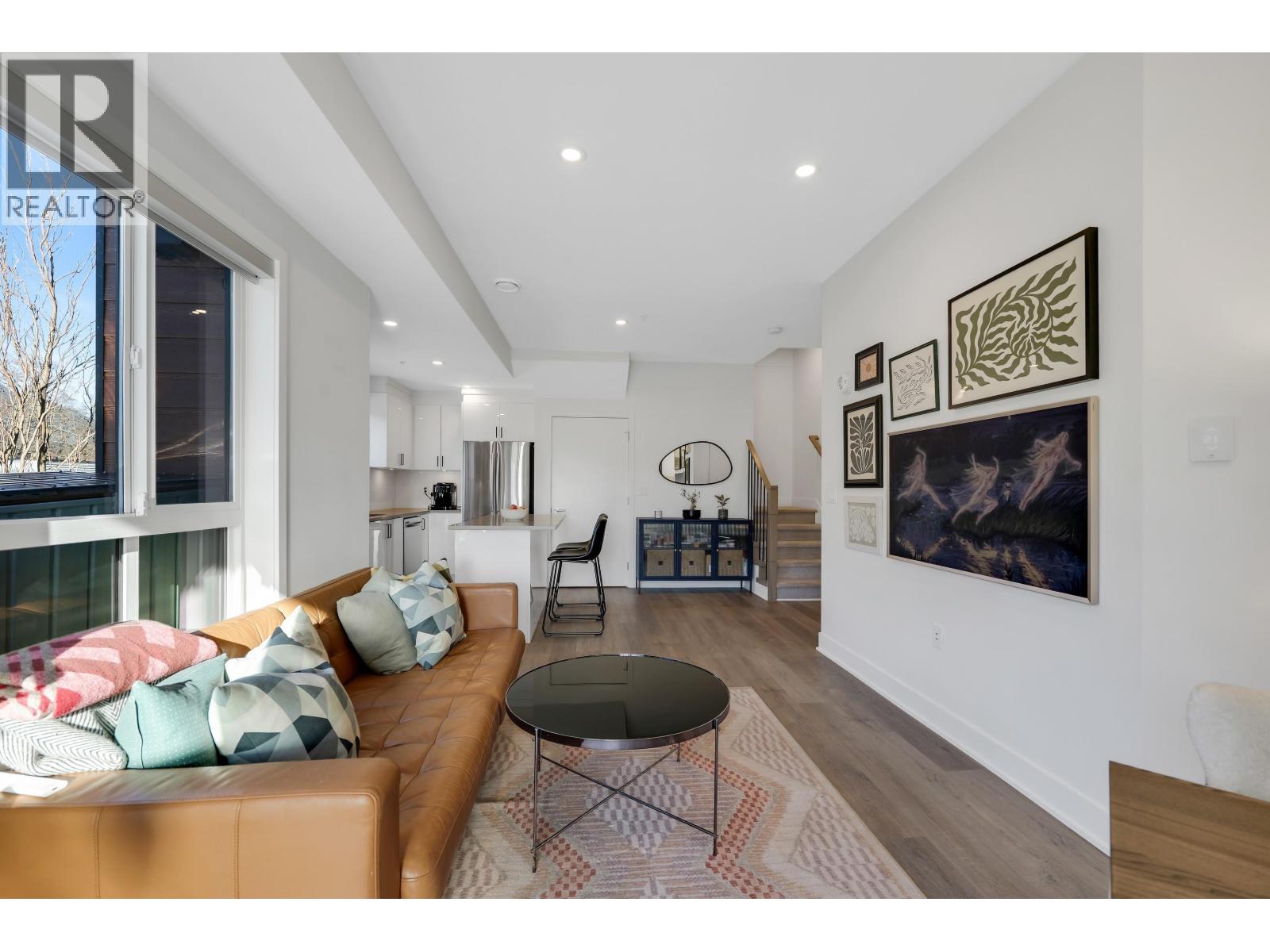 207 37808 Third Avenue, Squamish, British Columbia  V8B 1B9 - Photo 4 - R3081322