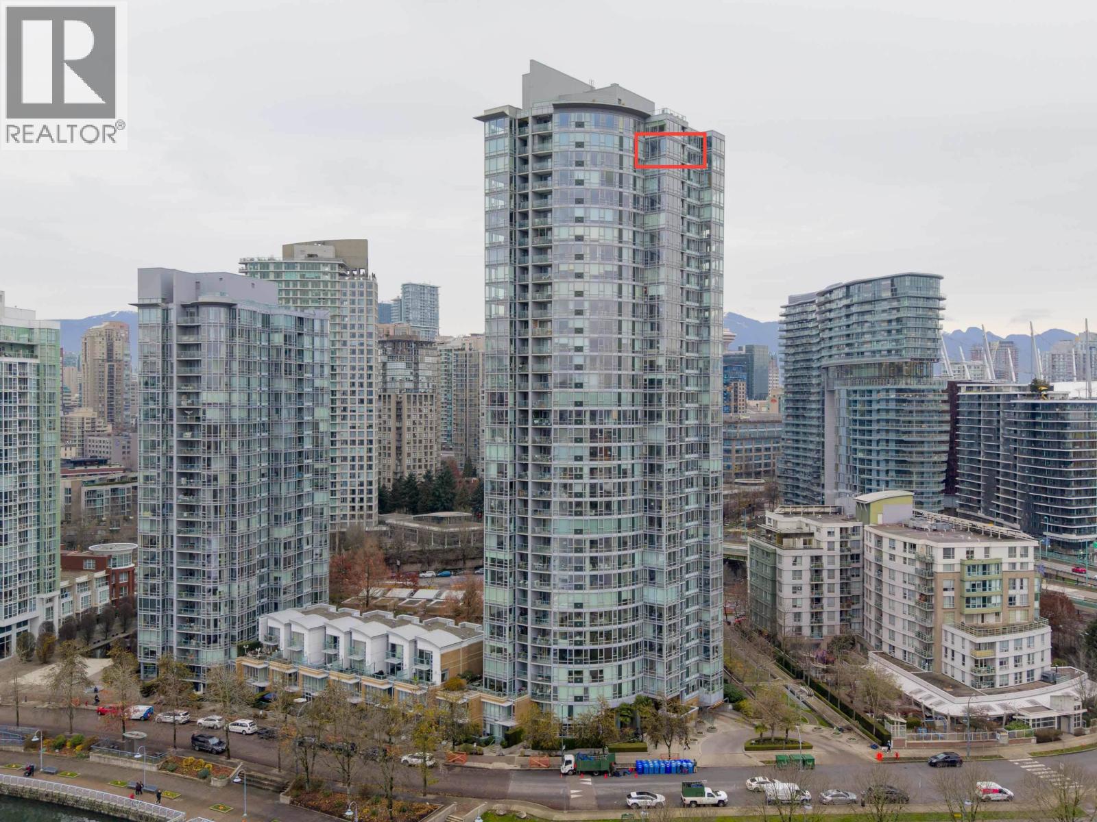 3805 1033 Marinaside Crescent, Vancouver, British Columbia  V6Z 3A3 - Photo 3 - R3081327
