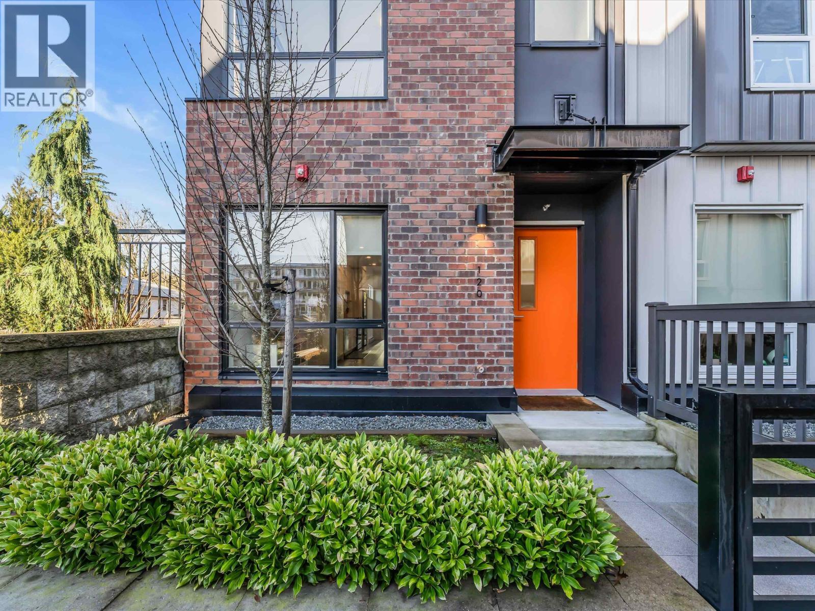 120 609 Sydney Avenue, Coquitlam, British Columbia  V3K 3K1 - Photo 3 - R3081351