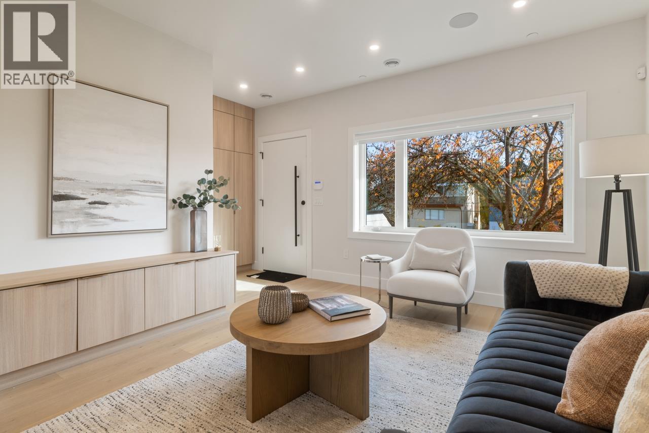 2 1937 Templeton Drive, Vancouver, British Columbia  V5N 4V9 - Photo 10 - R3081372