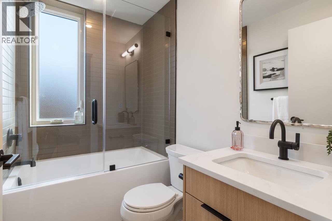 2 1937 Templeton Drive, Vancouver, British Columbia  V5N 4V9 - Photo 27 - R3081372