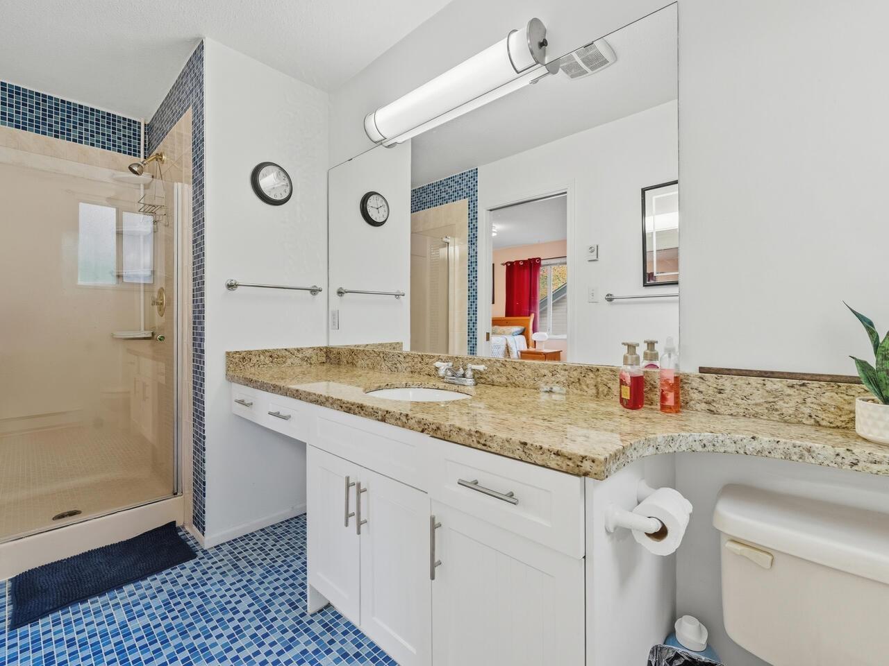 210 10308 155a Street, Surrey, British Columbia  V3R 4K5 - Photo 15 - R3081224