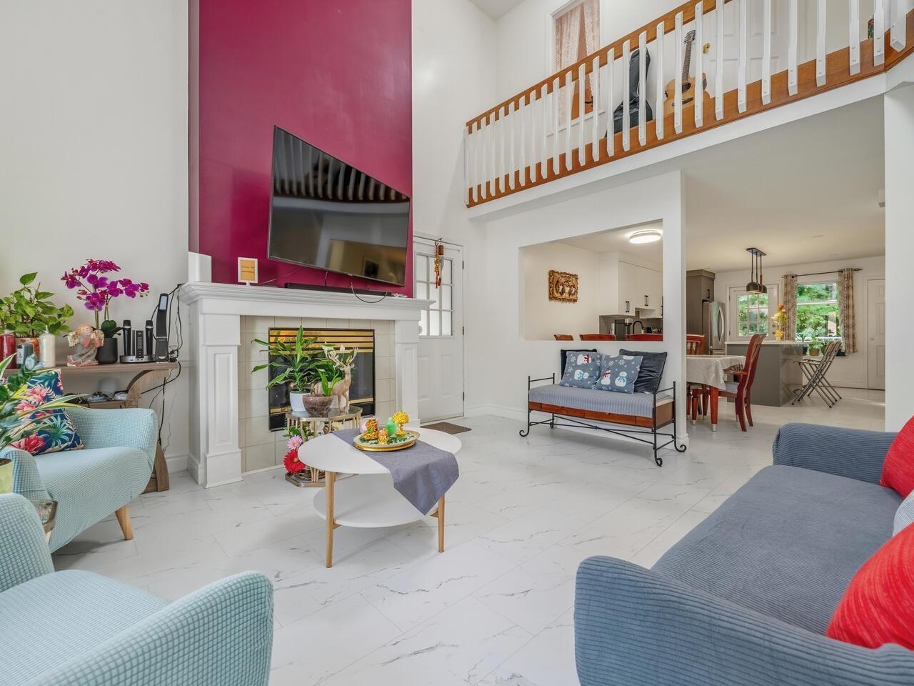 210 10308 155a Street, Surrey, British Columbia  V3R 4K5 - Photo 5 - R3081224