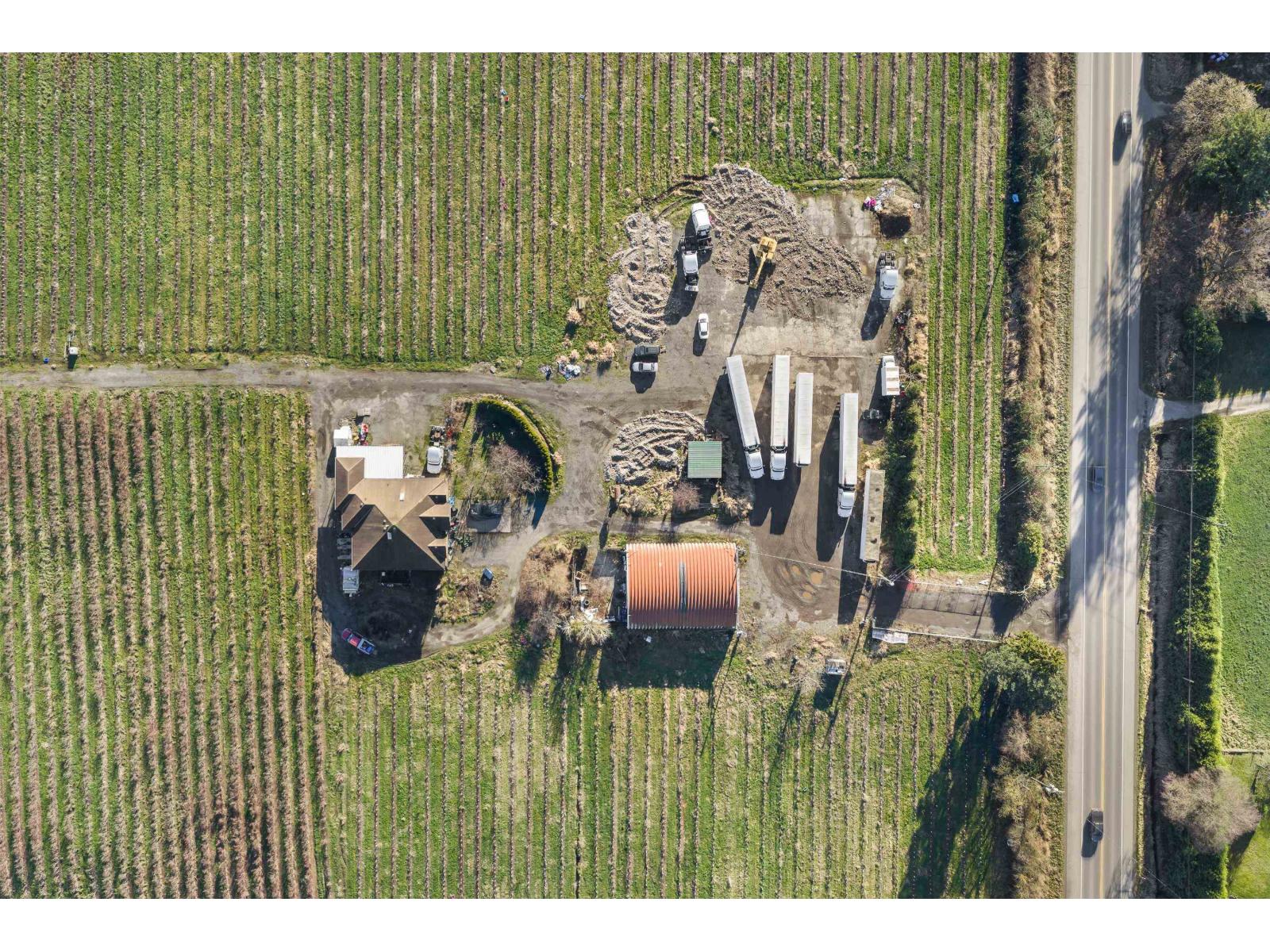 1760 264 Street, Langley, British Columbia  V4W 2N3 - Photo 2 - R3080705