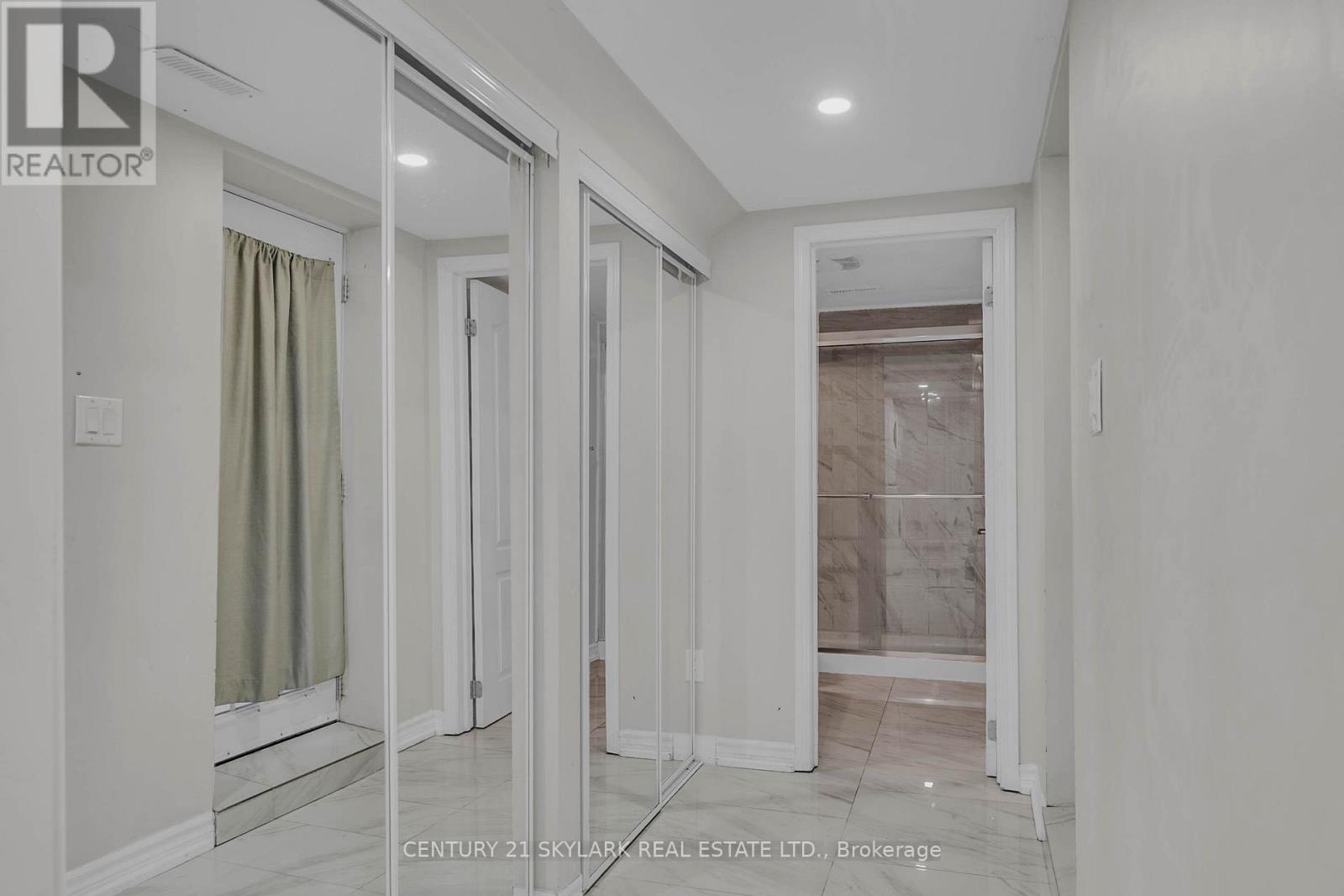 4 Primo Road, Brampton, Ontario  L7A 3Y1 - Photo 27 - W12689356