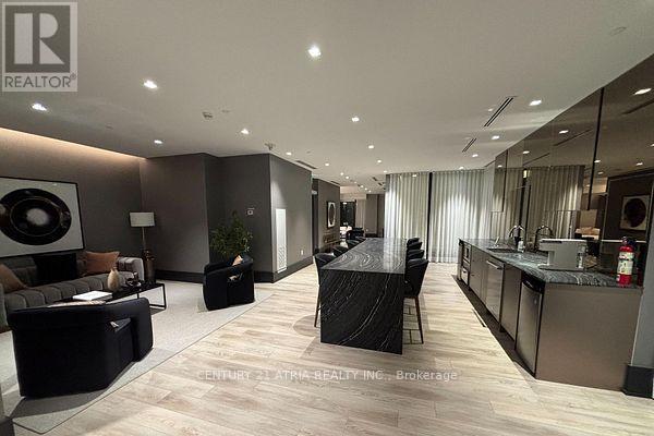 203 - 250 Lawrence Avenue W, Toronto, Ontario  M5M 1B1 - Photo 23 - C12714238