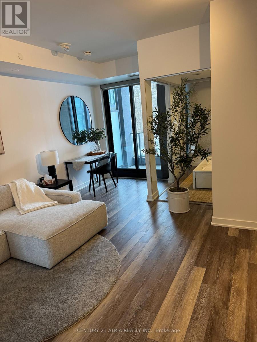 203 - 250 Lawrence Avenue W, Toronto, Ontario  M5M 1B1 - Photo 3 - C12714238