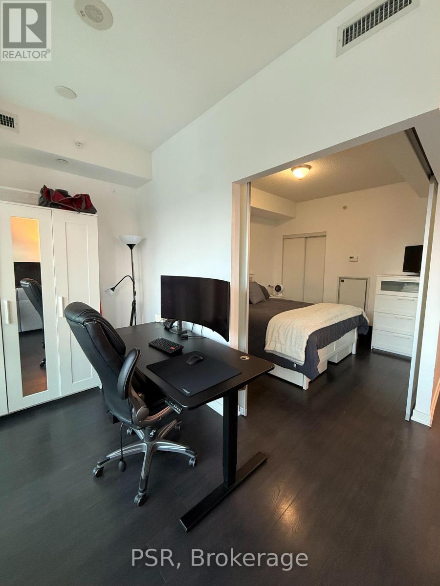 2217 - 150 E Liberty Street, Toronto, Ontario  M6K 3R5 - Photo 11 - C12714262