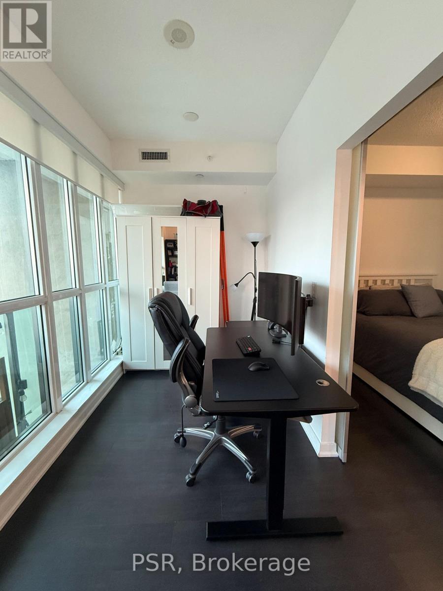 2217 - 150 E Liberty Street, Toronto, Ontario  M6K 3R5 - Photo 12 - C12714262