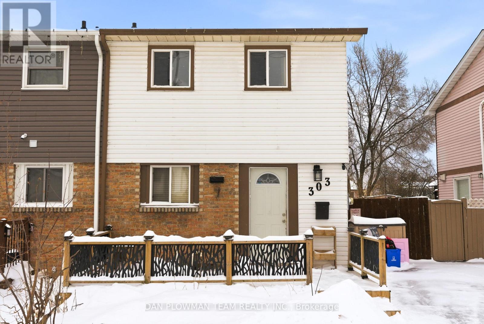 303 Phillip Murray Avenue, Oshawa, Ontario  L1J 1H1 - Photo 2 - E12714232