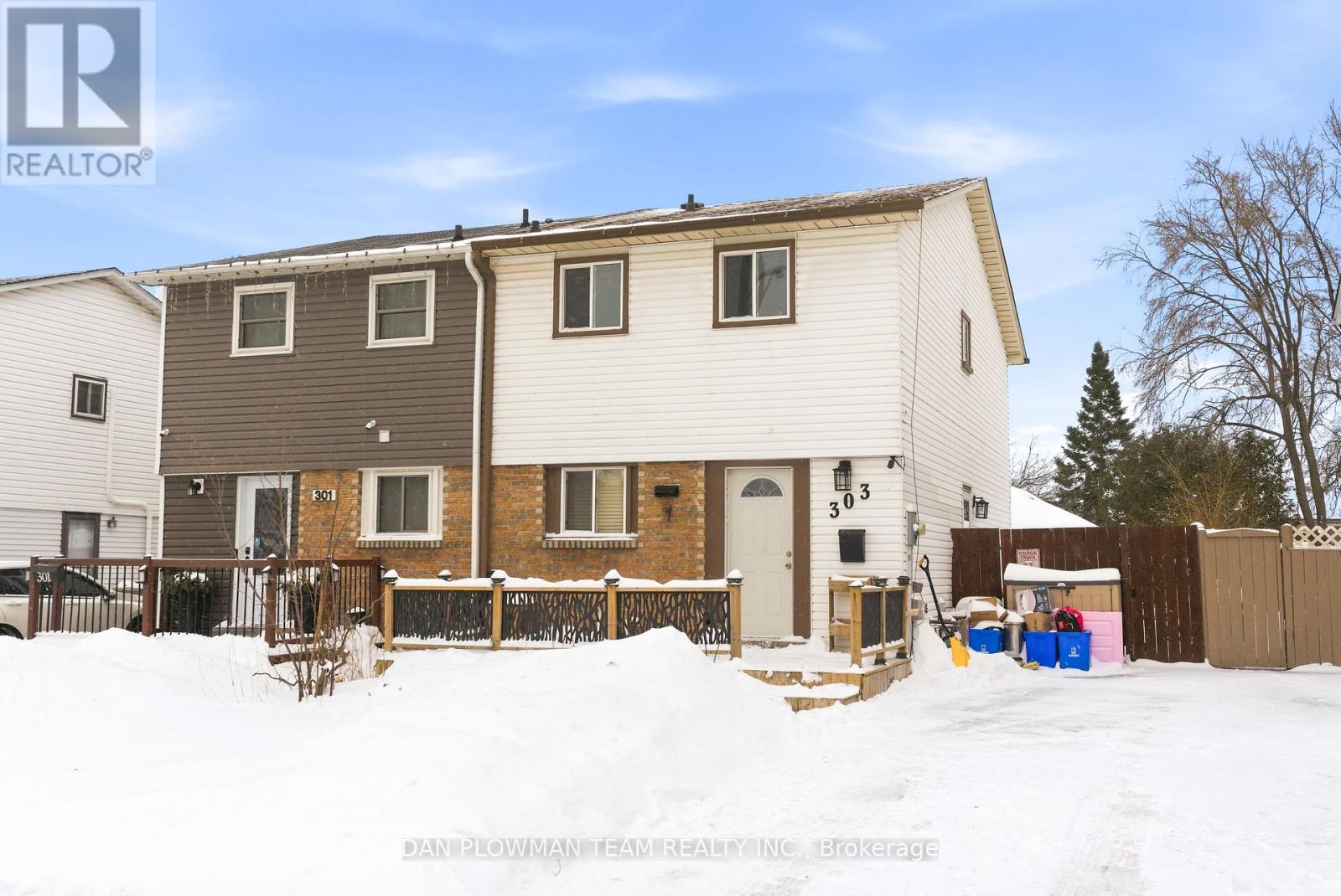 303 Phillip Murray Avenue, Oshawa, Ontario  L1J 1H1 - Photo 3 - E12714232