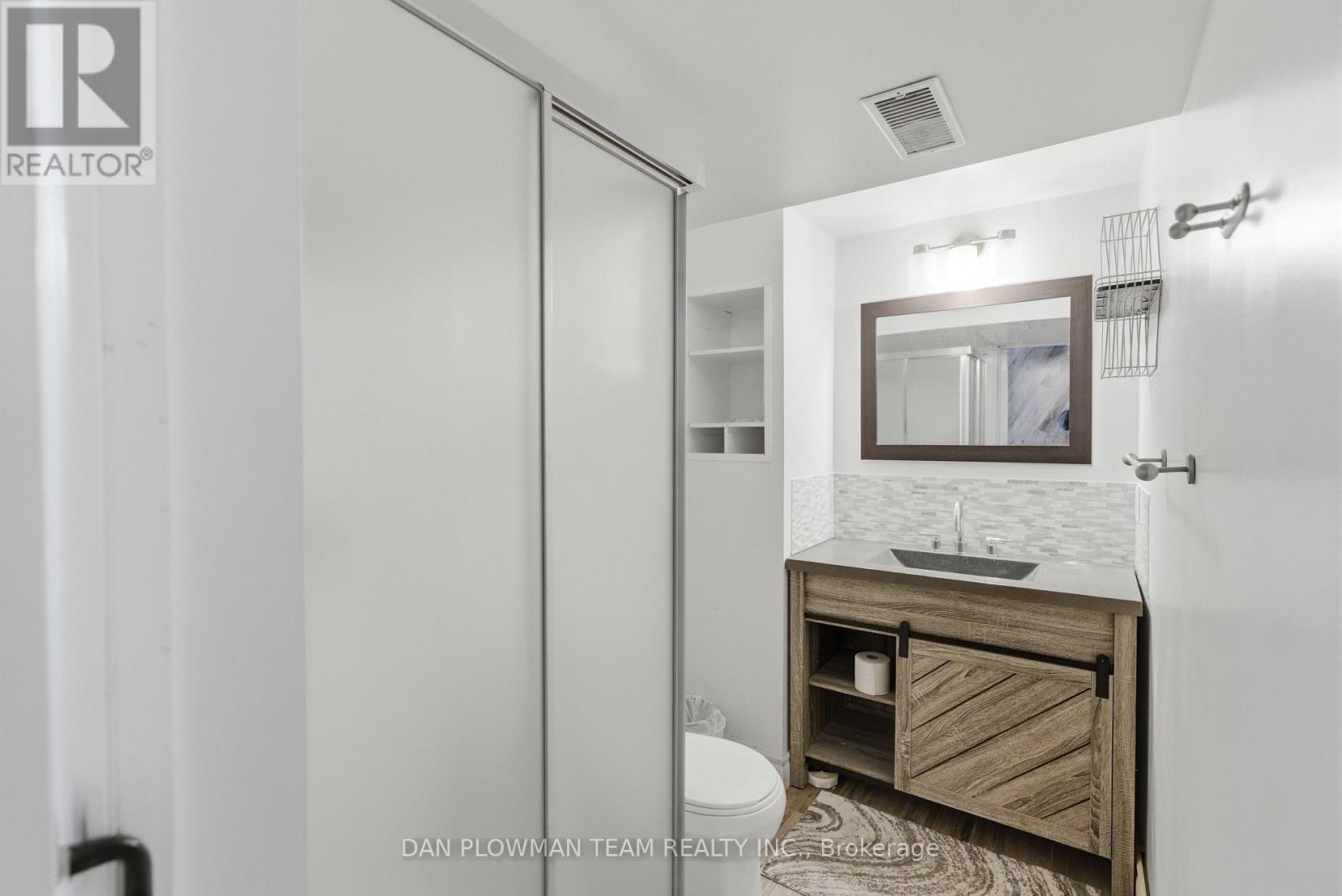 303 Phillip Murray Avenue, Oshawa, Ontario  L1J 1H1 - Photo 33 - E12714232