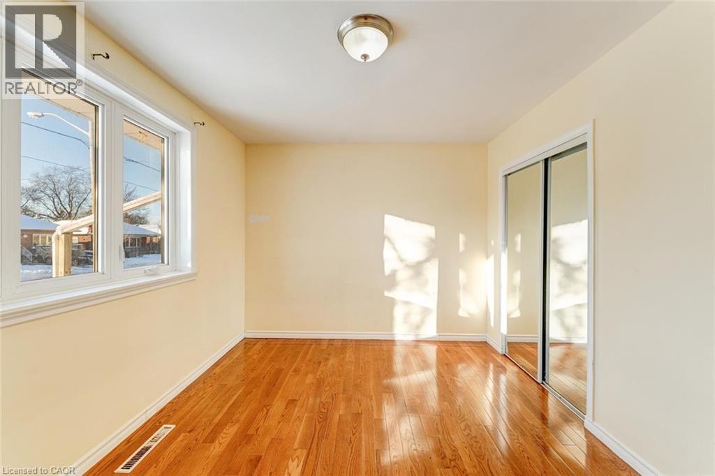 33 Elfreda Boulevard, Scarborough, Ontario  M1L 4L5 - Photo 11 - 40799873