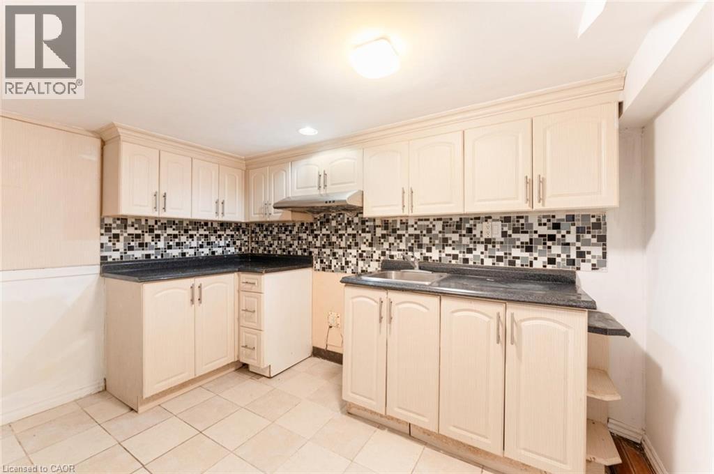 33 Elfreda Boulevard, Scarborough, Ontario  M1L 4L5 - Photo 26 - 40799873