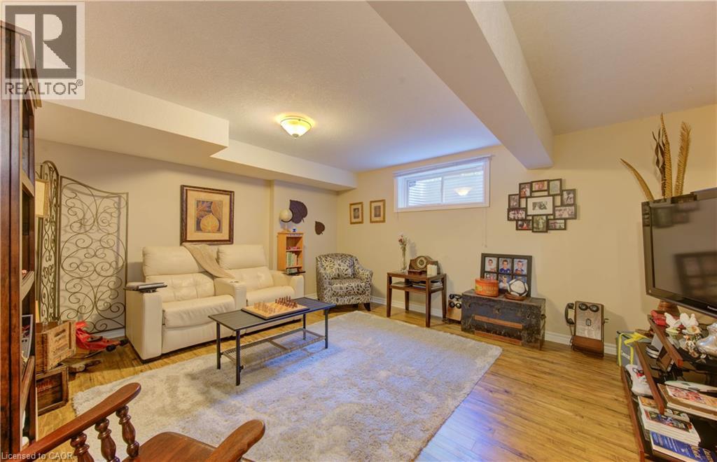 76 Candle Crescent, Kitchener, Ontario  N2P 2K8 - Photo 31 - 40799760