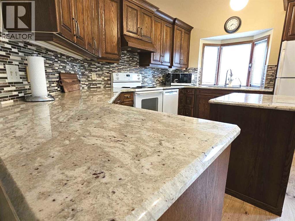 125 Sherwood Place W, Lethbridge, Alberta  T1K 6G6 - Photo 18 - A2245539