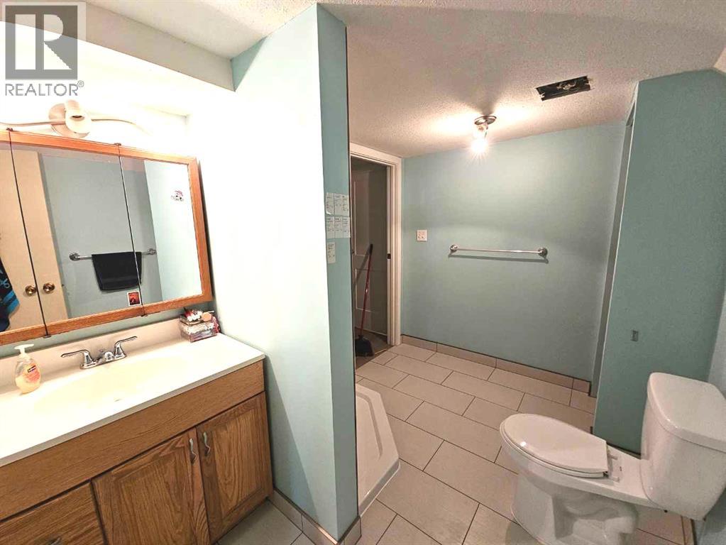 125 Sherwood Place W, Lethbridge, Alberta  T1K 6G6 - Photo 37 - A2245539