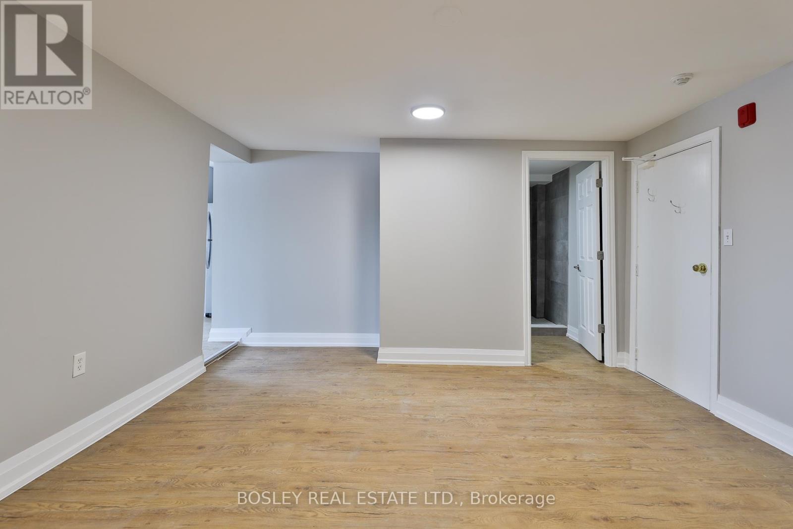 205 - 60 King Road, Richmond Hill, Ontario  L4E 2T7 - Photo 11 - N12714242