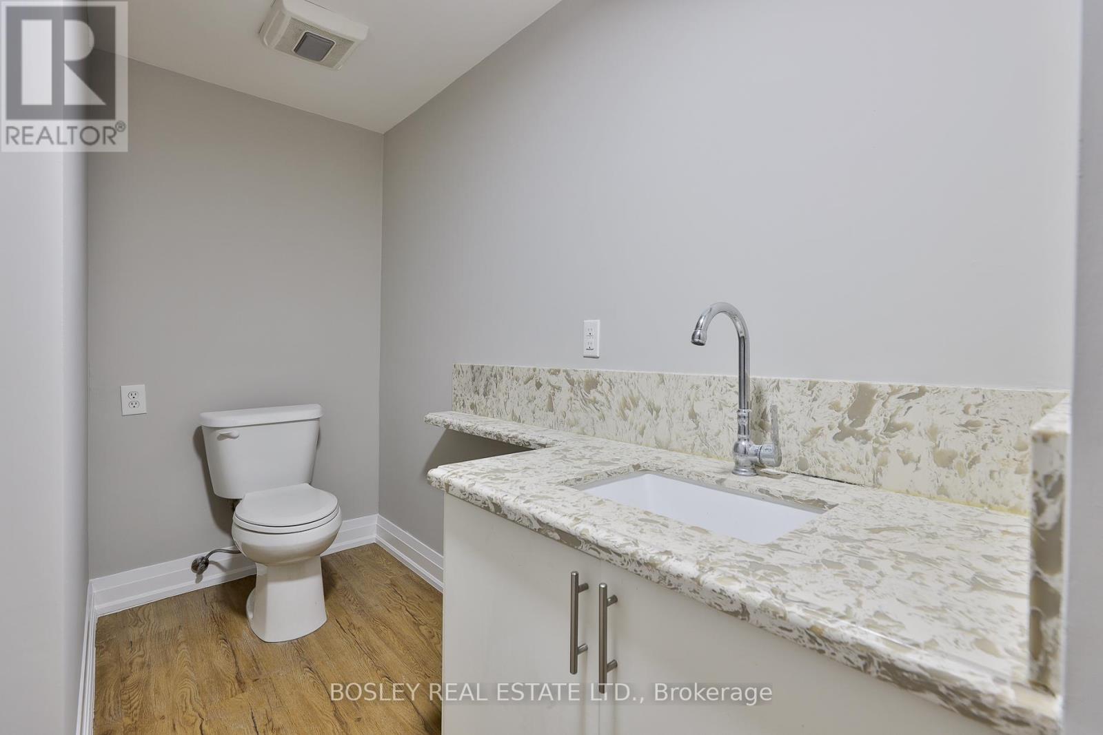 205 - 60 King Road, Richmond Hill, Ontario  L4E 2T7 - Photo 13 - N12714242