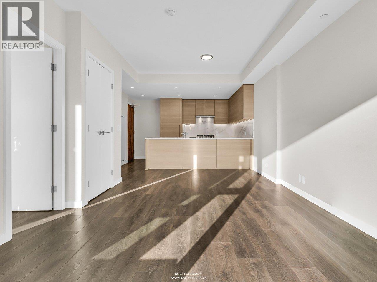 606 305 Morrissey Road, Port Moody, British Columbia  V3H 0M3 - Photo 14 - R3081360