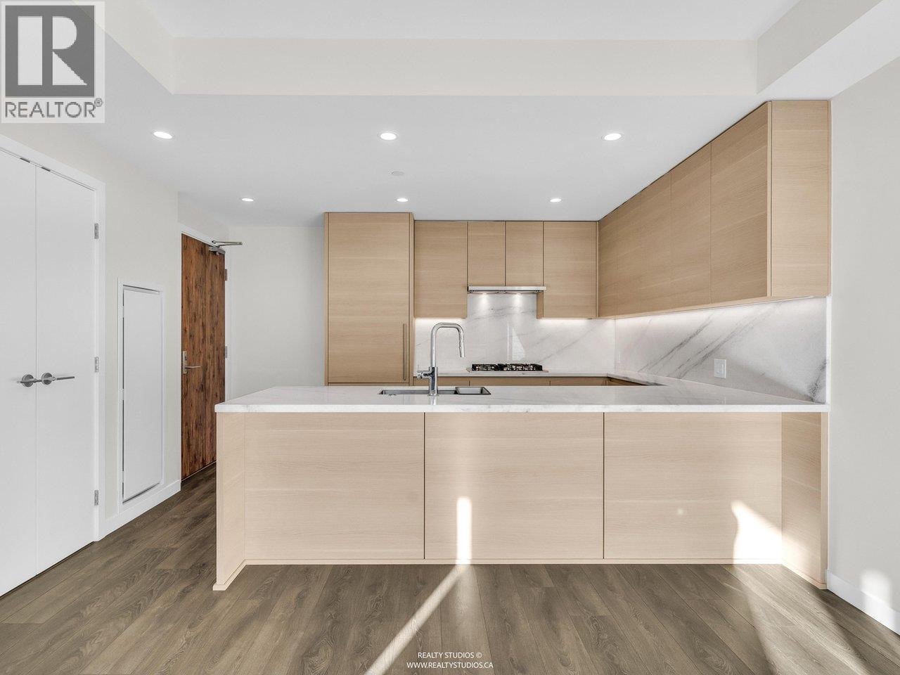 606 305 Morrissey Road, Port Moody, British Columbia  V3H 0M3 - Photo 5 - R3081360