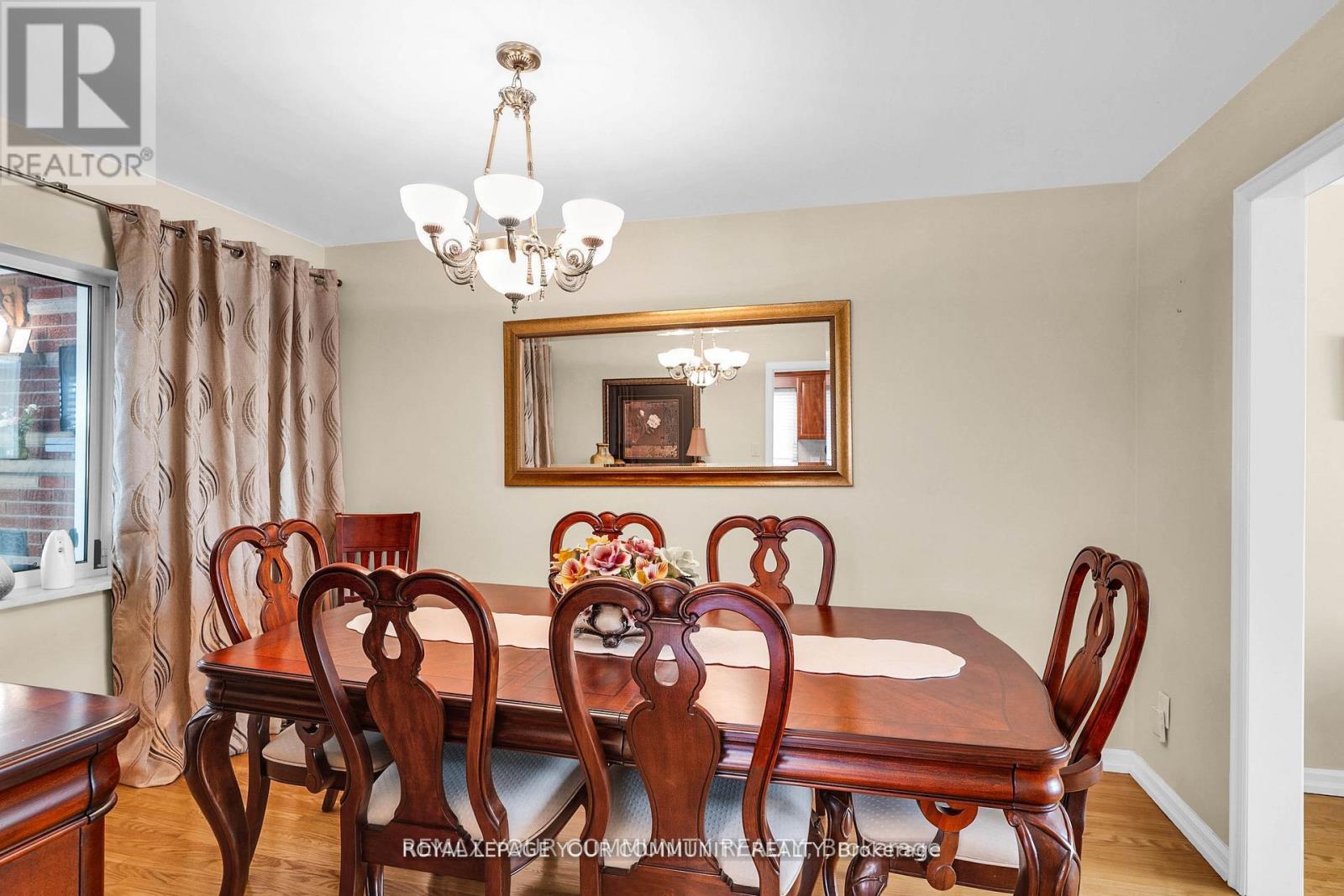 119 Dalrymple Drive, Toronto (Rockcliffe-Smythe), Ontario  M6N 4S2 - Photo 10 - W12714208