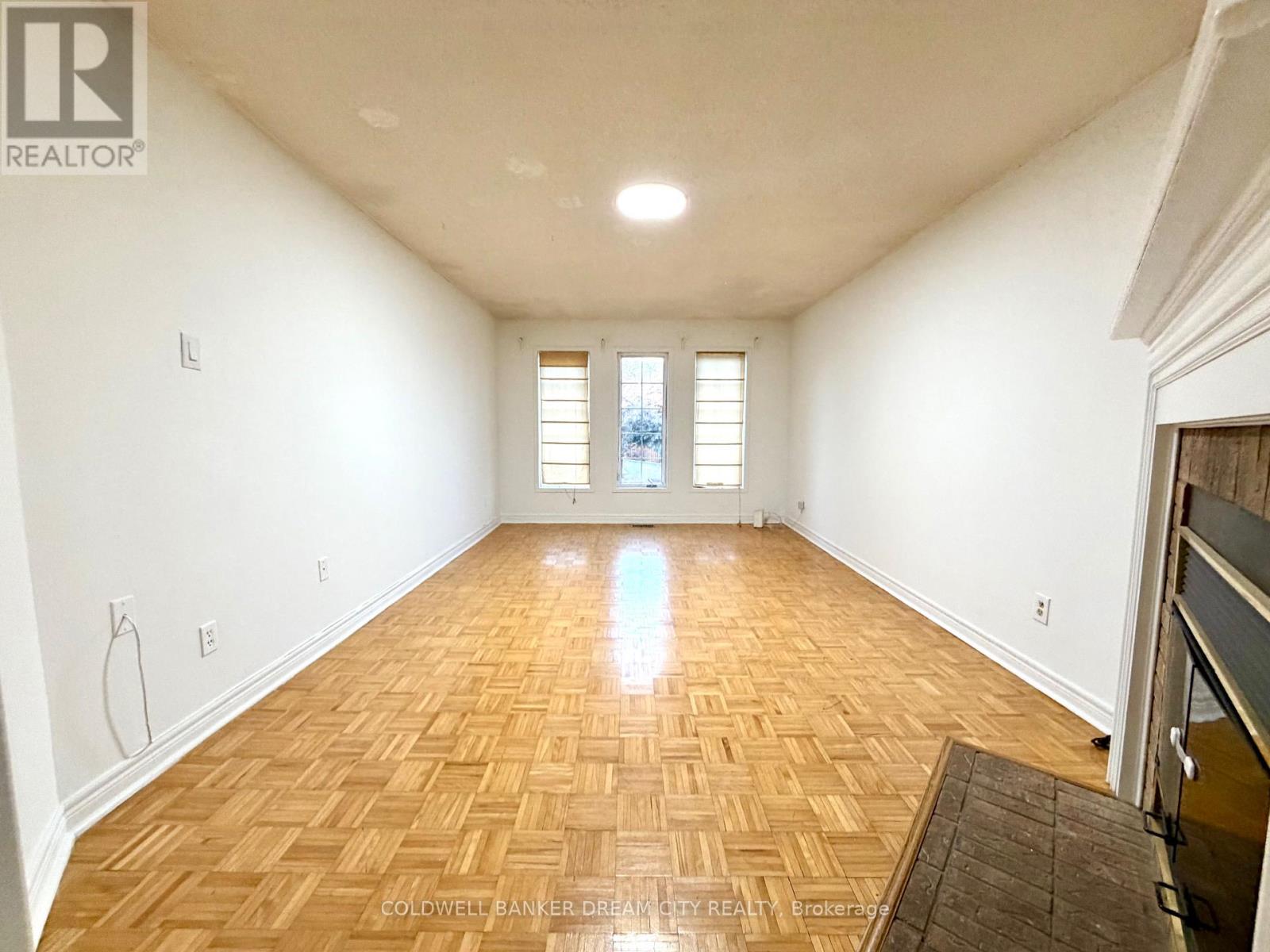 Upper - 5246 Alicante Street, Mississauga, Ontario  L5V 1S9 - Photo 14 - W12714220