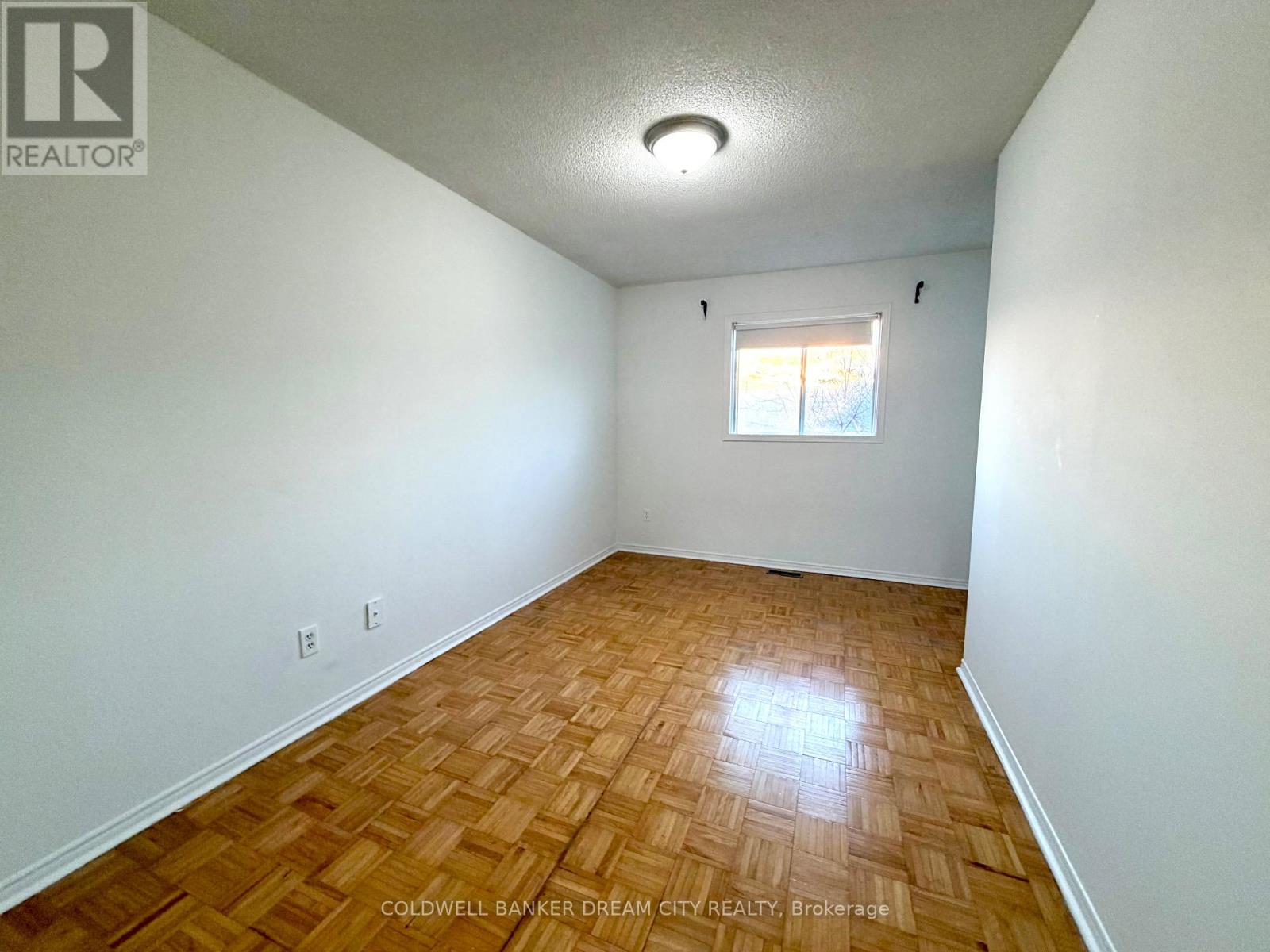 Upper - 5246 Alicante Street, Mississauga, Ontario  L5V 1S9 - Photo 22 - W12714220