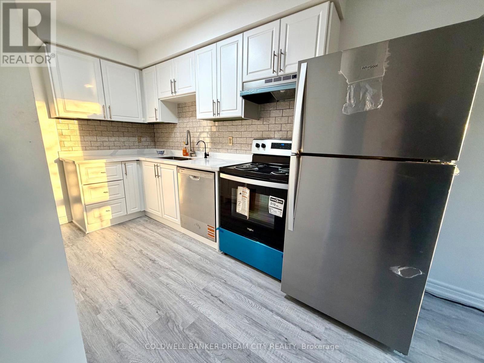 Upper - 5246 Alicante Street, Mississauga, Ontario  L5V 1S9 - Photo 6 - W12714220