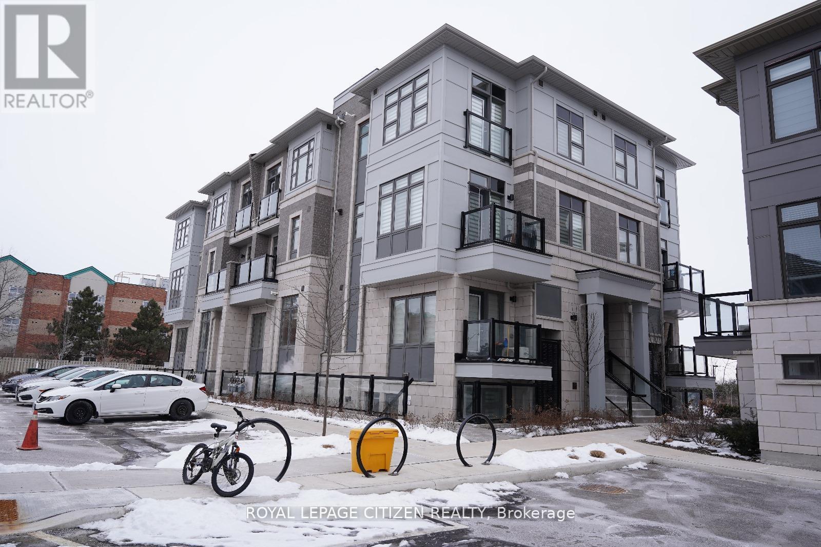 414 - 70 Halliford Place, Brampton, Ontario  L6P 4R1 - Photo 1 - W12714266