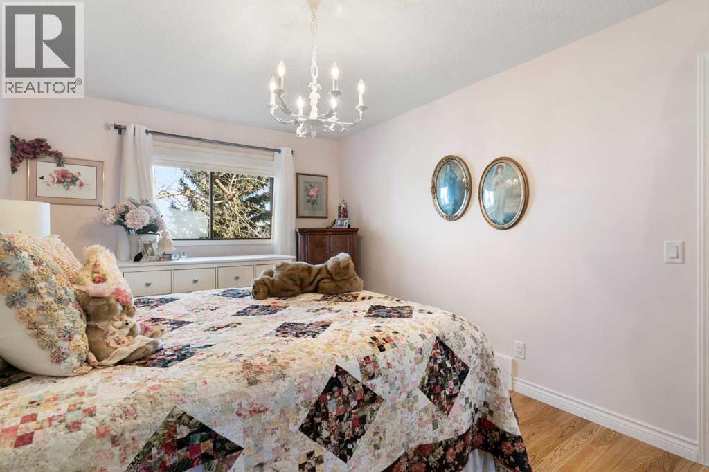 34, 118 Strathcona Road, Calgary, Alberta  T3H 1P3 - Photo 22 - A2280441