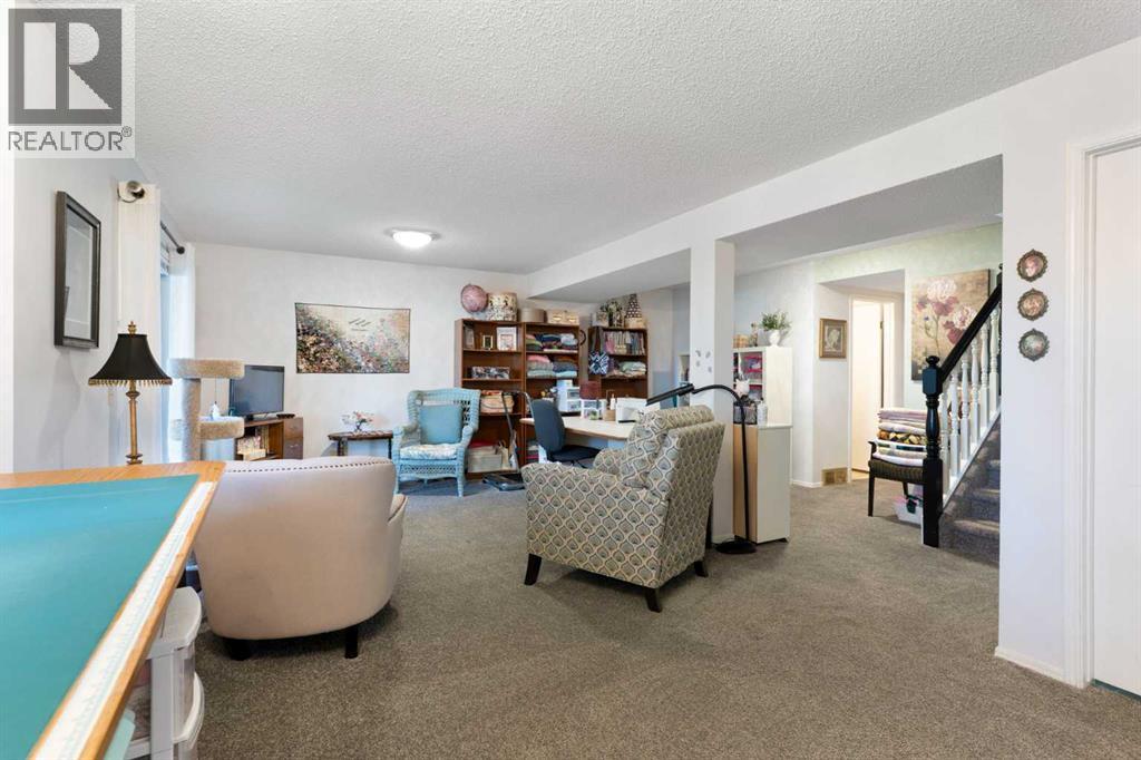 34, 118 Strathcona Road, Calgary, Alberta  T3H 1P3 - Photo 29 - A2280441