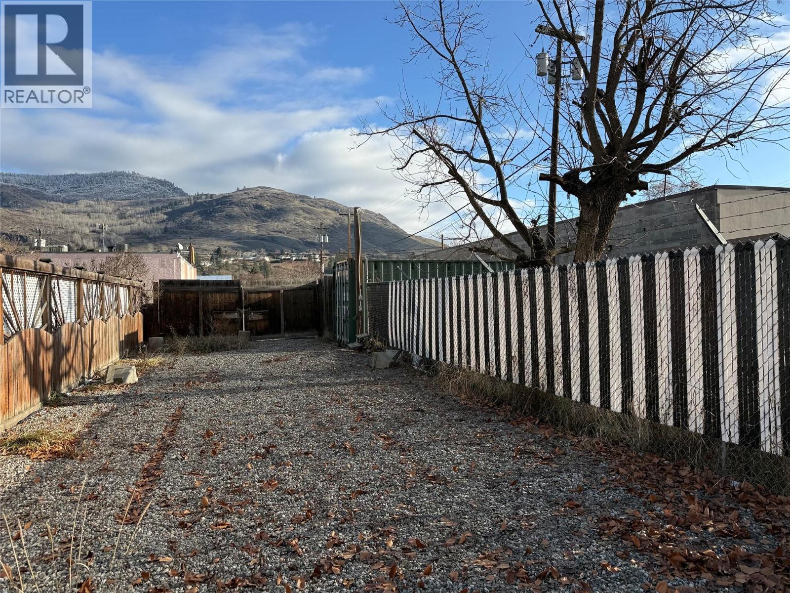 7441 6th Street, Grand Forks, British Columbia  V0H 1H0 - Photo 4 - 10373379