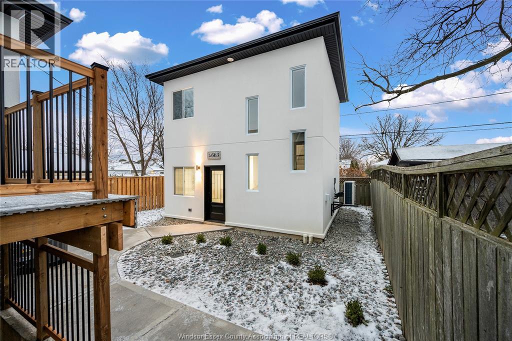 659 Alexandrine, Windsor, Ontario  N8X 3C1 - Photo 46 - 26001560